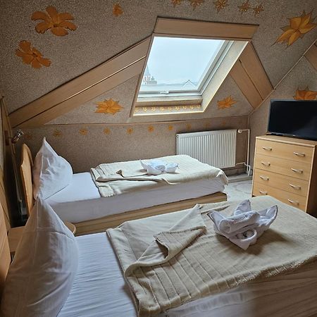 Hotel Tenne Viernheim Bagian luar foto