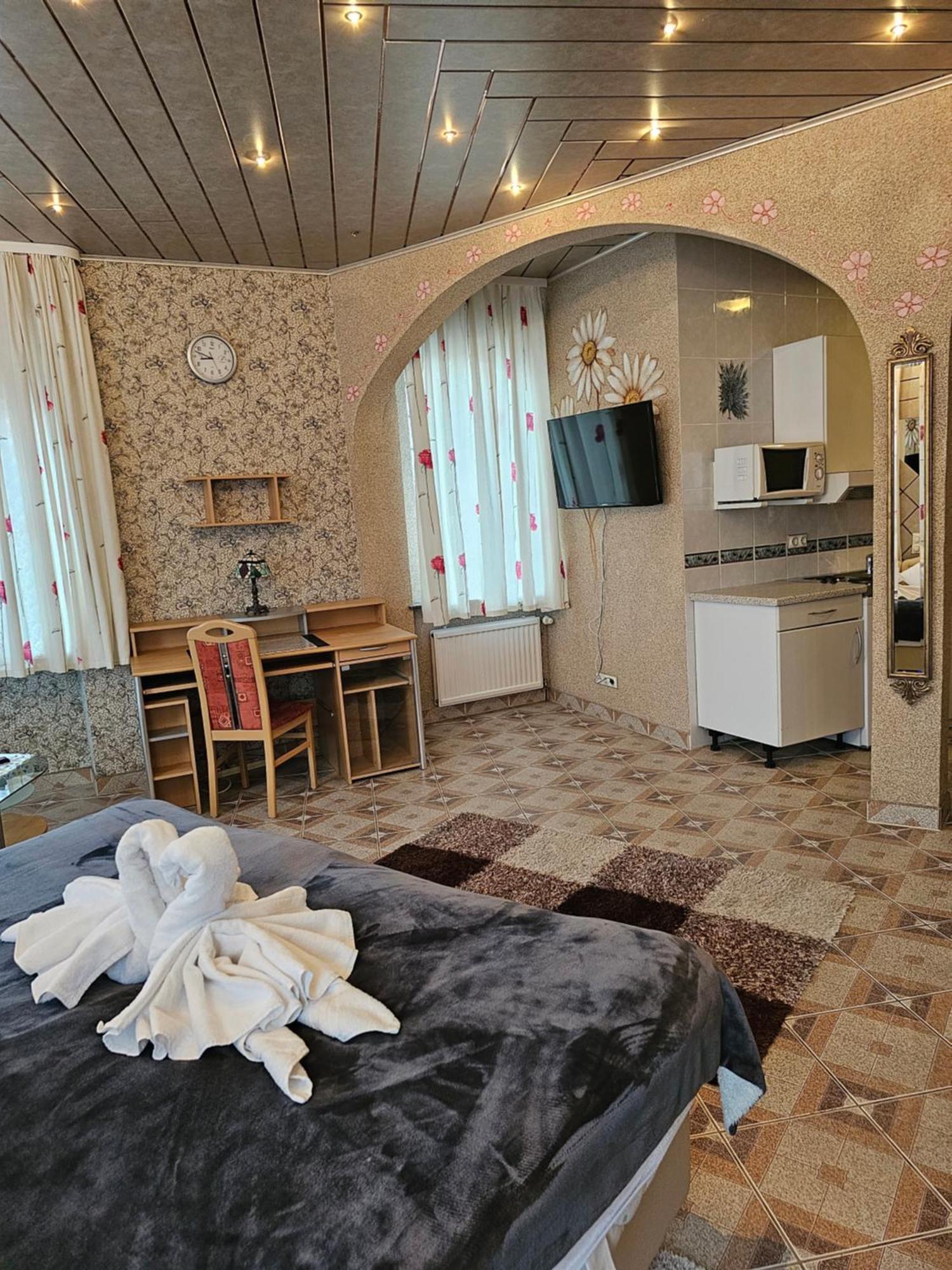 Hotel Tenne Viernheim Bagian luar foto