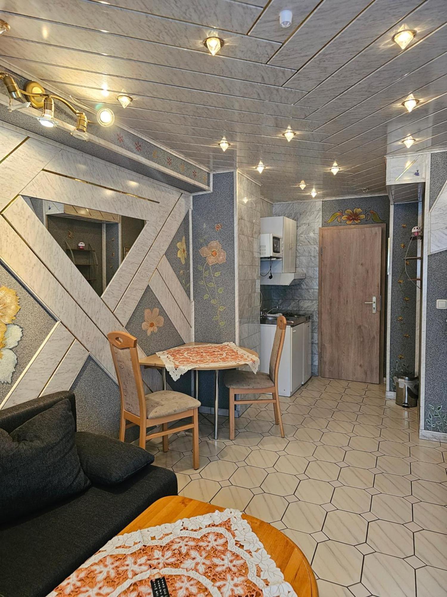 Hotel Tenne Viernheim Bagian luar foto