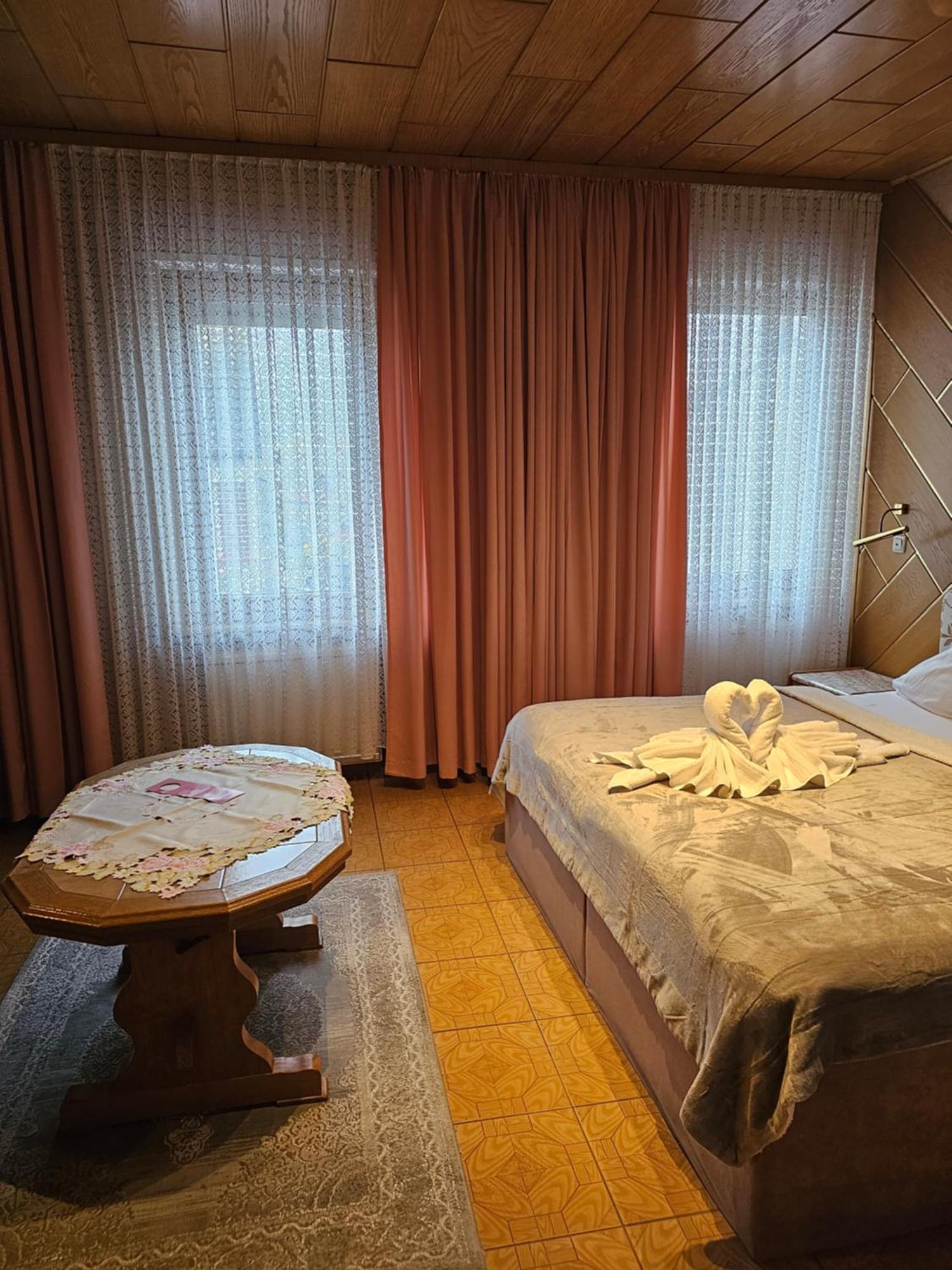Hotel Tenne Viernheim Bagian luar foto